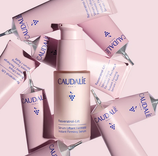 CAUDALIE Brightening Facial